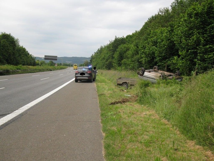 POL-PPTR: Verfolgungsfahrt mit hohem Sachschaden und drei leichtverletzten Personen