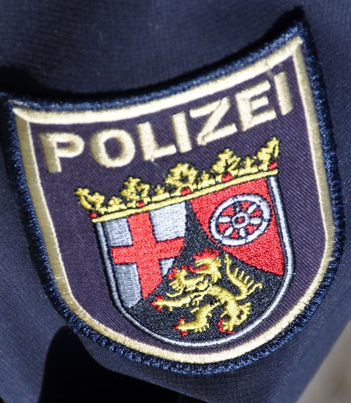 POL-PDNW: B 271 bei Bad Dürkheim wg. Verkehrusunfall voll gesperrt - Erstmeldung
