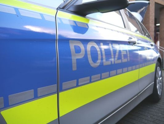 POL-REK: 180709-3: Fahrgast sprang aus Taxi - Bergheim