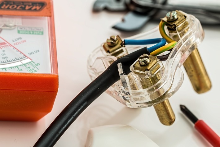 Smart Home Lösungen Ochtmissen und Wilschenbruch - Elektro Burmester ist eine Klasse für sich / Weiterer Text über ots und www.presseportal.de/nr/154031 / Die Verwendung dieses Bildes ist für redaktionelle Zwecke unter Beachtung ggf. genannter Nutzungsbedingungen honorarfrei. Veröffentlichung bitte mit Bildrechte-Hinweis.