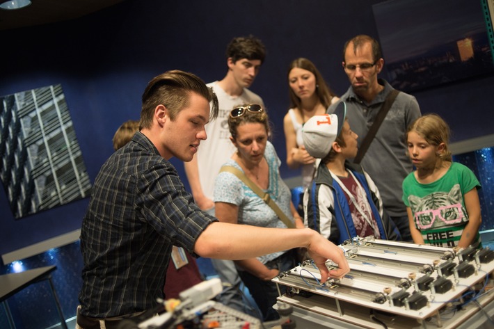 Pour-cent culturel Migros: mise au concours de la onzième édition de bugnplay.ch, le concours numérique pour jeunes / Digital Kids: un concours, un livre et un congrès