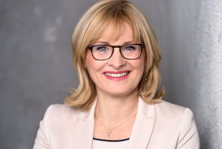 Führungswechsel bei Geschenke der Hoffnung / Auf Bernd Gülker folgt ab 1. Januar 2019 Sylke Winter (FOTO)