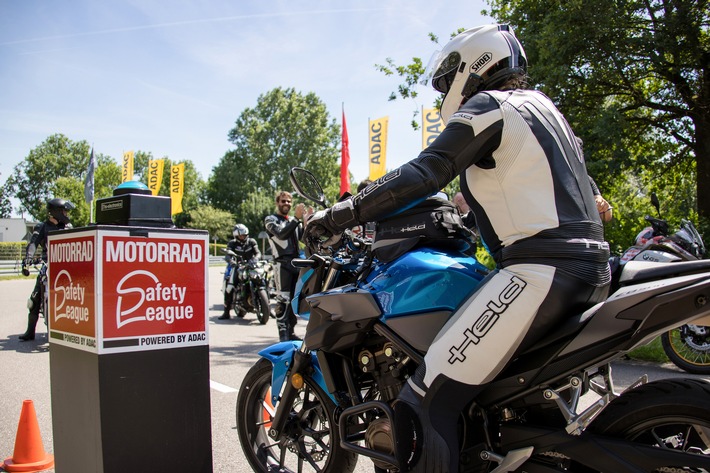 Sicherheit im Fokus bei der &quot;Motorrad Safety League&quot; / ADAC und Motor Presse Stuttgart suchen die besten Motorradfahrender in Deutschland