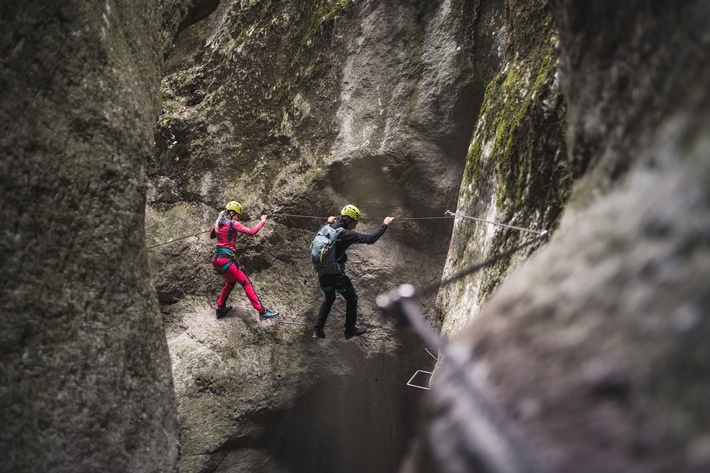 Klettersteige, Hängebrücken und Freizeitparks: Trentino für Abenteurer