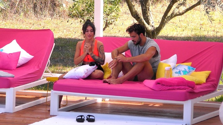 Gewitterwolken über "Love Island" - Der erste Auszug heute bei RTL II