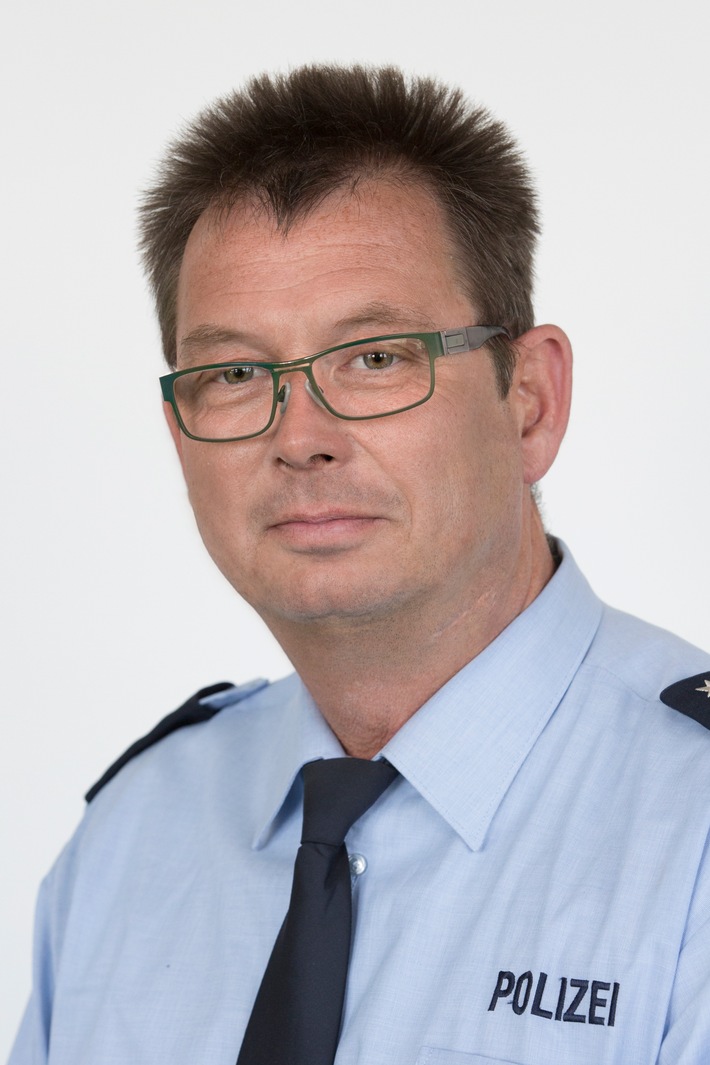 POL-RBK: Burscheid / Rhein.-Berg. Kreis - Neuer Leiter der Polizeiwache Burscheid - Jörg Naumann übernimmt die Wachleitung