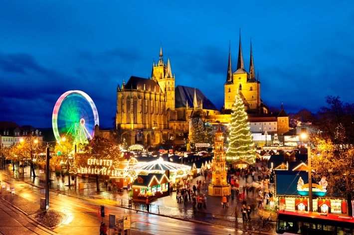 a&o: Advent time is travel time - Christmas markets bring atmosphere ...