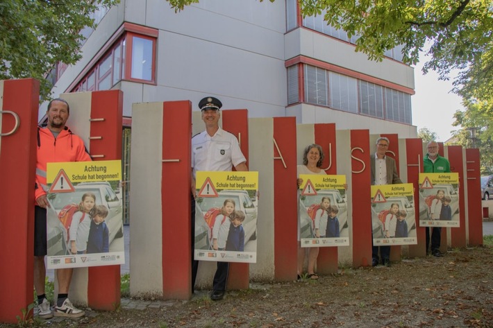 PP Ravensburg: Polizei verstärkt Kontrollen zu Schulbeginn und ruft zu Rücksichtnahme auf - Kampagne "Achtung - Schule hat begonnen" startet