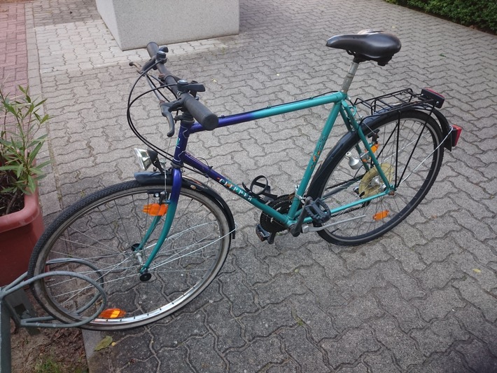 POL-PDLU: Speyer - Fahrradbesitzer gesucht (12-1705)