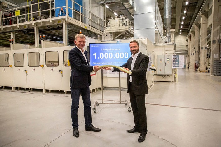 SGL Carbon/Pressemitteilung: SGL Carbon liefert die millionste Blattfeder aus glasfaserverstärktem Kunststoff an Volvo Cars