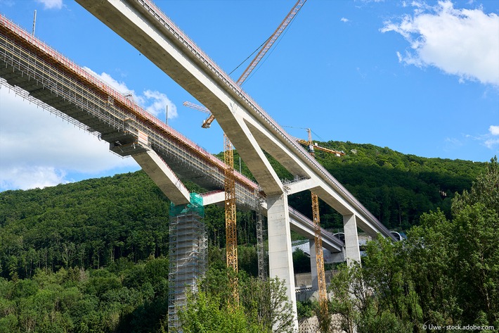 Projets de transport européens XXL: attention à la sortie de route