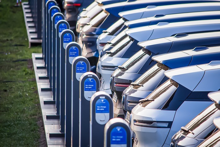 bp ventures investiert in Service4Charger, einen Anbieter für die Planung, Installation, den Betrieb sowie die Instandhaltung von Ladeinfrastruktur für Elektrofahrzeuge. / Weiterer Text über ots und www.presseportal.de/nr/42535 / Die Verwendung dieses Bildes für redaktionelle Zwecke ist unter Beachtung aller mitgeteilten Nutzungsbedingungen zulässig und dann auch honorarfrei. Veröffentlichung ausschließlich mit Bildrechte-Hinweis.