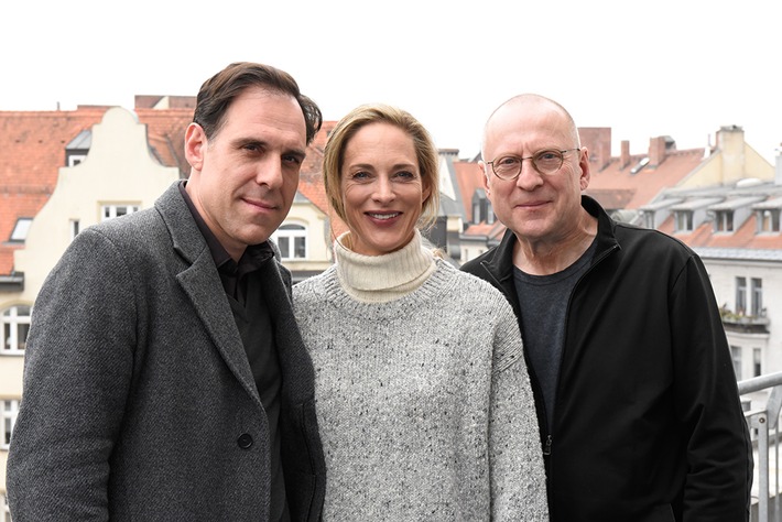 Matti Geschonneck inszeniert "Brandnächte" /  ZDF-Krimi mit Sophie von Kessel, Tobias Moretti und Barbara Auer (FOTO)