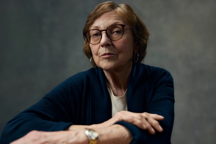 Carola / Copyright GSK. Die Bilder dürfen ausschließlich im Zusammenhang mit dem beiliegenden Pressematerial zum Thema Gürtelrose/GlaxoSmithKline GmbH & Co. KG Impfstoffe veröffentlicht werden und sind nicht frei redaktionell nutzbar. / Weiterer Text über ots und www.presseportal.de/nr/39763 / Die Verwendung dieses Bildes für redaktionelle Zwecke ist unter Beachtung aller mitgeteilten Nutzungsbedingungen zulässig und dann auch honorarfrei. Veröffentlichung ausschließlich mit Bildrechte-Hinweis.