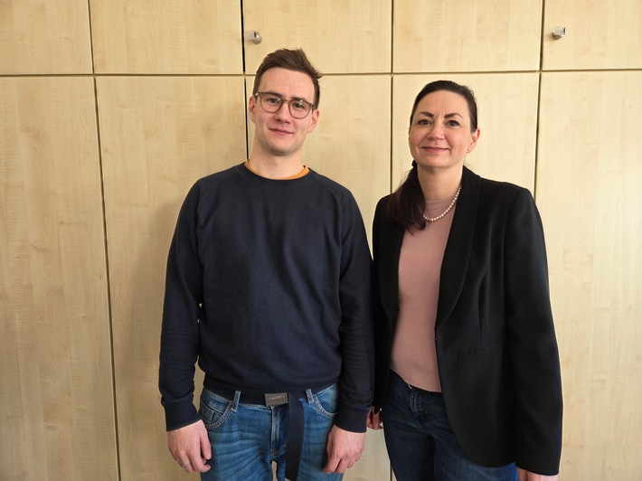 Mental Health First Aid: Hochschule München baut Leuchtturmprojekt für psychische Gesundheit auf