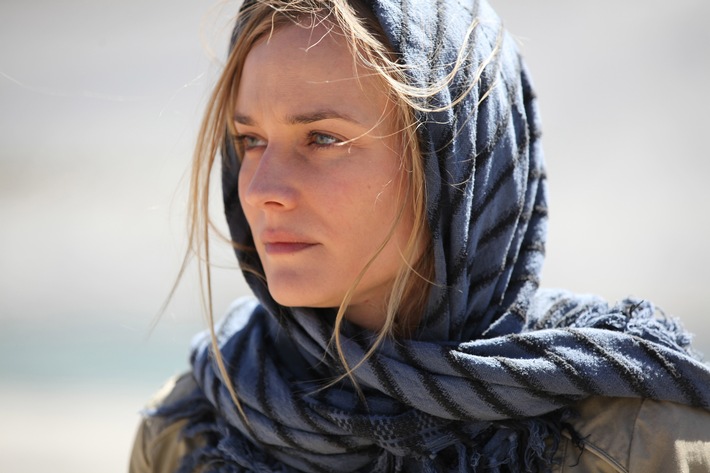 Diane Kruger als entführte Reporterin im ZDF-"Montagskino" / Free-TV-Premiere "Flucht durch die Berge" (FOTO)