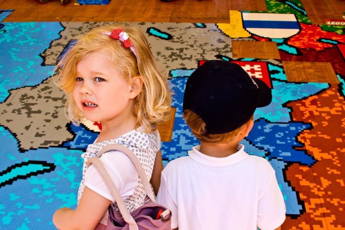 Hunderte Kinder bauen mit Pro Juventute an der Schweizer Zukunft