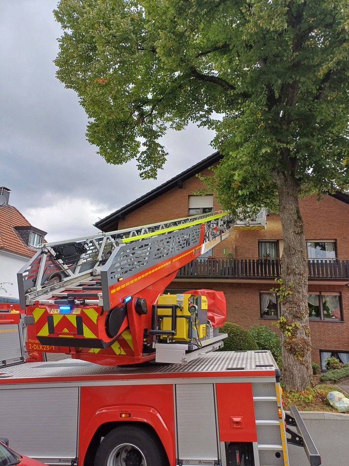 FW-EN: Wetter - Feuerwehr am Freitag zweimal zur Tragehilfe ausgerückt