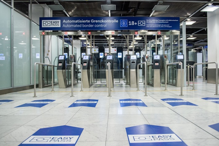 BPOLD FRA: Automatisierte Grenzkontrolle am Frankfurter Flughafen nun auch für Minderjährige