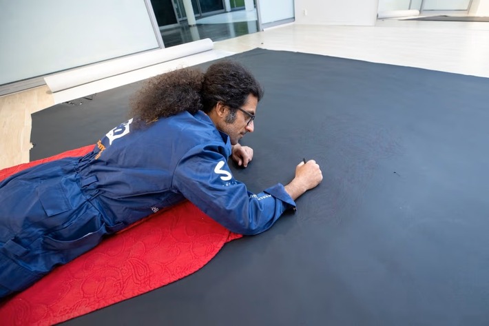 Enrico Mazzone Continues Monumental Art Project – Koehler Paper Sponsors Him Once Again with Greenium Recycled Paper