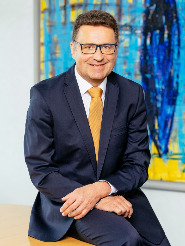 Vorstandsvorsitzender Martin Hettich verabschiedet sich Ende des Jahres in den Ruhestand - Nachfolge geregelt
