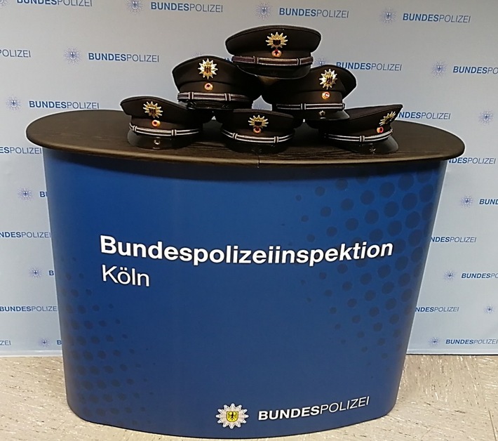 BPOL NRW: Zuwachs bei der Bundespolizeiinspektion Köln: Mehr als 30 Neue starten am 01.03.2021!
