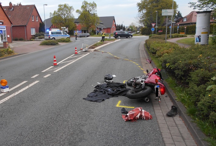 POL-NI: Motorradfahrer verunfallt im Holtorfer Kreisel