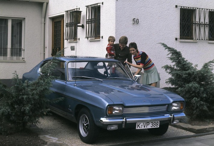 50 Jahre Capri: Für Ford stehen die &quot;Classic Days Schloss Dyck&quot; im Zeichen des legendären Volks-Coupés
