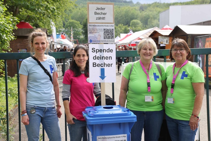 „Freak Valley“-Festival in Netphen: Ehrenamtliche der Kindernothilfe organisieren Spendenaktion