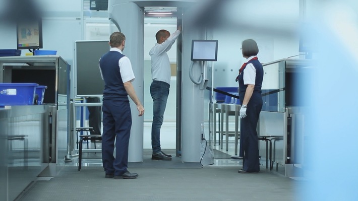 Sicherheitslücken am Frankfurter Flughafen / "ZDFzoom" berichtet über schwere Mängel bei den Kontrollen (FOTO)