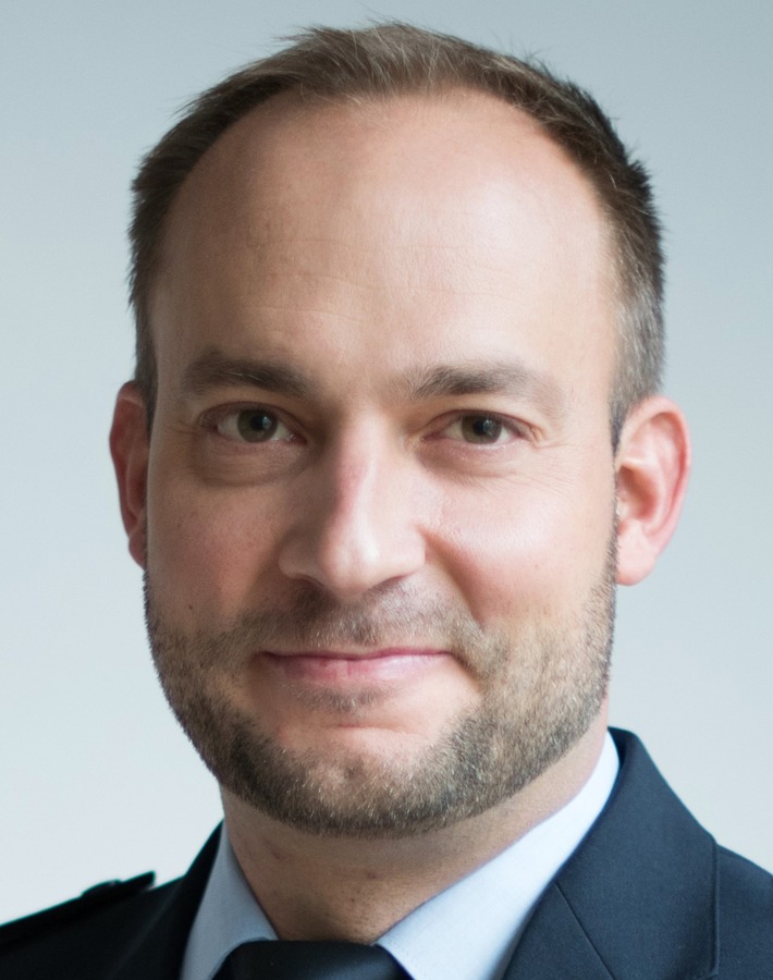 POL-ME: Personalwechsel bei der Kreispolizeibehörde Mettmann: Polizeioberrat Daniel Herring übernimmt die Führung der Direktion "Gefahrenabwehr / Einsatz"