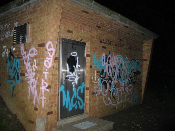 POL-PDMT: Graffiti-Sprüher dank aufmerksamen Bürger erfolgreich ermittelt