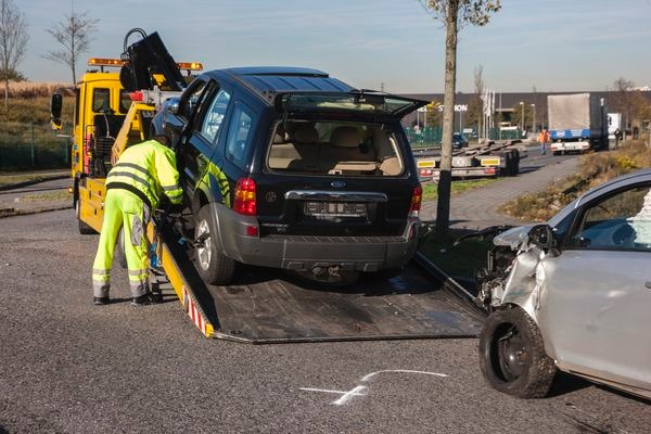 POL-REK: Verkehrsunfallflucht - Frechen