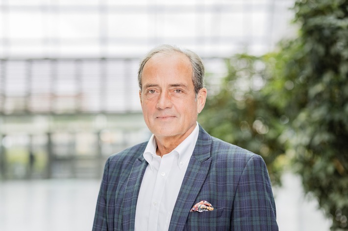 Jobst-Dietrich Diercks, Vorstandsvorsitzender des Deutschen Verbandes Flüssiggas e. V. (DVFG). / Weiterer Text über ots und www.presseportal.de/nr/112641 / Die Verwendung dieses Bildes ist für redaktionelle Zwecke unter Beachtung ggf. genannter Nutzungsbedingungen honorarfrei. Veröffentlichung bitte mit Bildrechte-Hinweis.