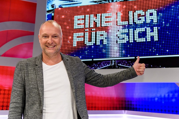 Frank Buschmann in den Startlöchern: Drehstart der vierten Staffel "Eine Liga für sich - Buschis Sechserkette" ab 6. Juli in Köln