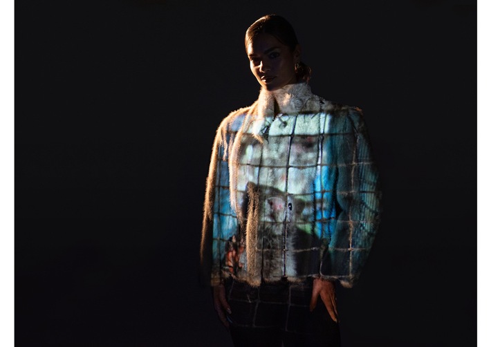 Enthüllt: Neue Kampagne zeigt Tierquälerei des Pelzhandels / Humane World for Animals lanciert "Reality Projected"-Kampagne mit preisgekröntem Modefotografen.