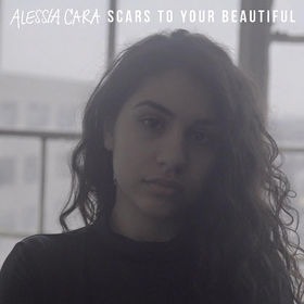 Alessia Cara präsentiert deutsche Videoclip-Version zu ihrer Hitsingle &quot;Scars To Your Beautiful&quot; ++ Fans aus ganz Deutschland dabei