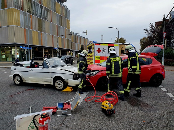 FW-Radolfzell: Verkehrsunfall Haselbrunnstraße