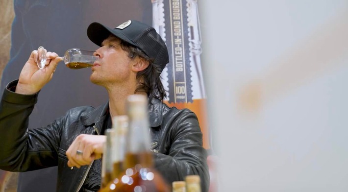 Serienstar Ian Somerhalder präsentiert seinen Whiskey auf der ProWein