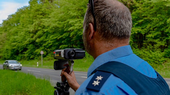 POL-WE: Schwerpunkt Zweiräder - Kontrollen für die Sicherheit aller Verkehrsteilnehmer