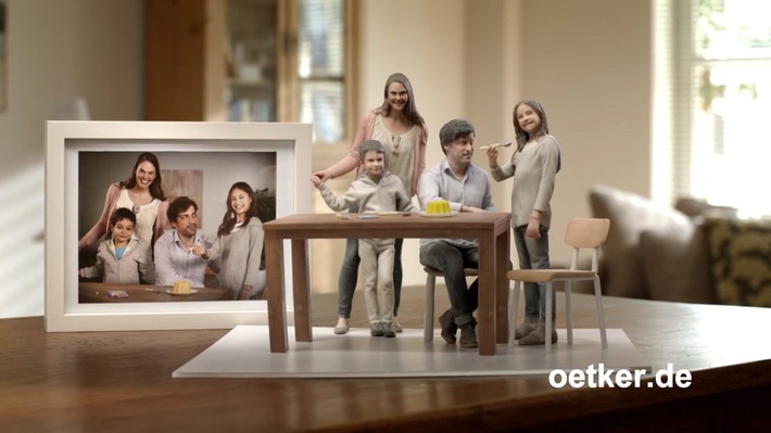 Nachtischzeit ist Gemeinsamzeit! / Dr. Oetker feiert Zusammensein von Familien und Freunden und bringt mit seinen Desserts alle an einen Tisch (FOTO)