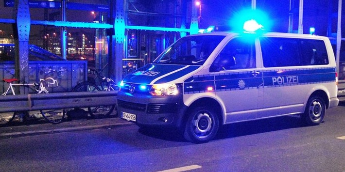 Bundespolizeidirektion München: Beleidigung von Zugbegleiter und Beamten und Streitigkeiten unter Ex-Partnern