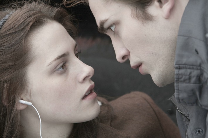 ProSieben: Vampirtag mit Free-TV-Premiere "Twilight" am Sonntag (mit Bild)