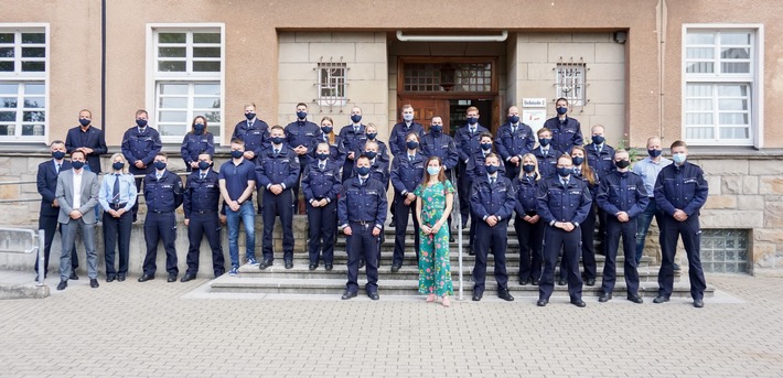 POL-GE: 29 Beamte verstärken die Polizei Gelsenkirchen