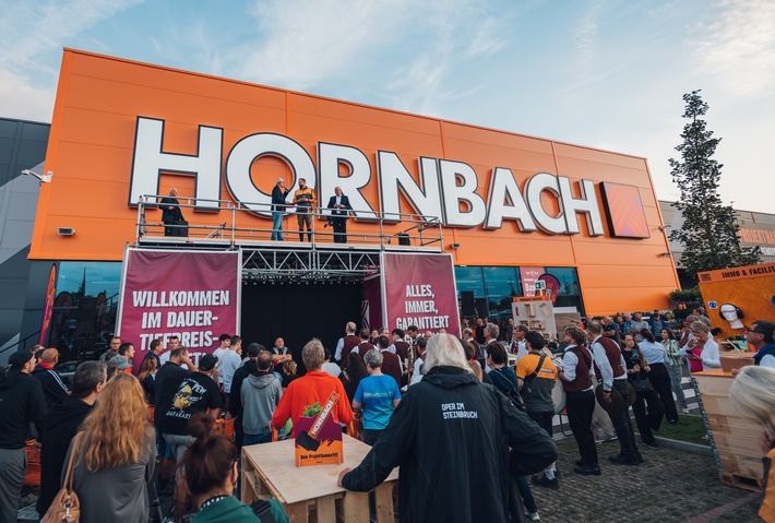 HORNBACH eröffnet ersten Bau- und Gartenmarkt im Burgenland: Drive-In-Premiere in Eisenstadt