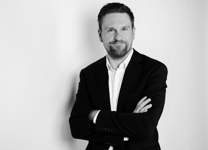 Stefan Bronder - Gründer der Agentur bronder & bronder / Weiterer Text über ots und www.presseportal.de/nr/152686 / Die Verwendung dieses Bildes ist für redaktionelle Zwecke unter Beachtung ggf. genannter Nutzungsbedingungen honorarfrei. Veröffentlichung bitte mit Bildrechte-Hinweis.