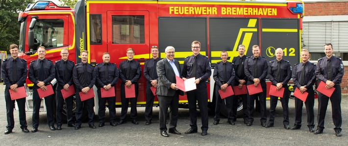 FW Bremerhaven: Beförderungen bei der Feuerwehr Bremerhaven