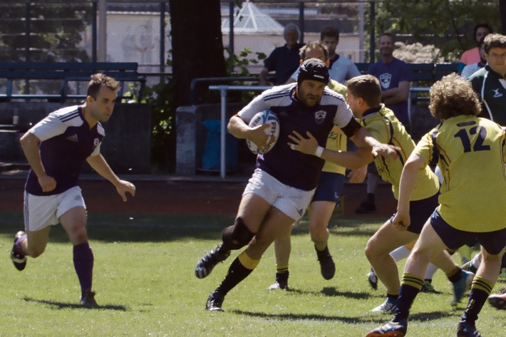 Preisgekrönter ZDF-Dokumentarfilm "Tackling Life" über die erste schwule Rugby-Mannschaft Deutschlands (FOTO)