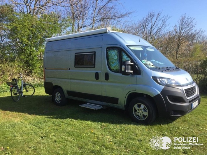 POL-KLE: Kleve - Diebstahl von Kfz/ Umgebauter Peugeot Boxer (KLE-GF959) entwendet