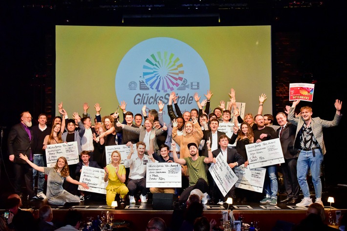 Das Glück, eine faule Socke zu sein - GlücksSpirale Film Award 2019 prämiert beste Webclips 